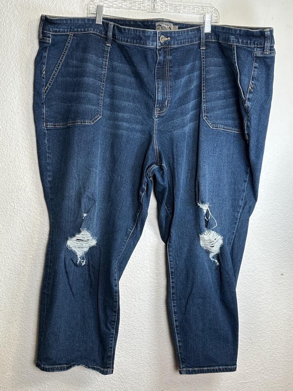 Torrid Perfect Boyfriend Denim Ankle Cropped  Stretch Distressed Jeans Size 30